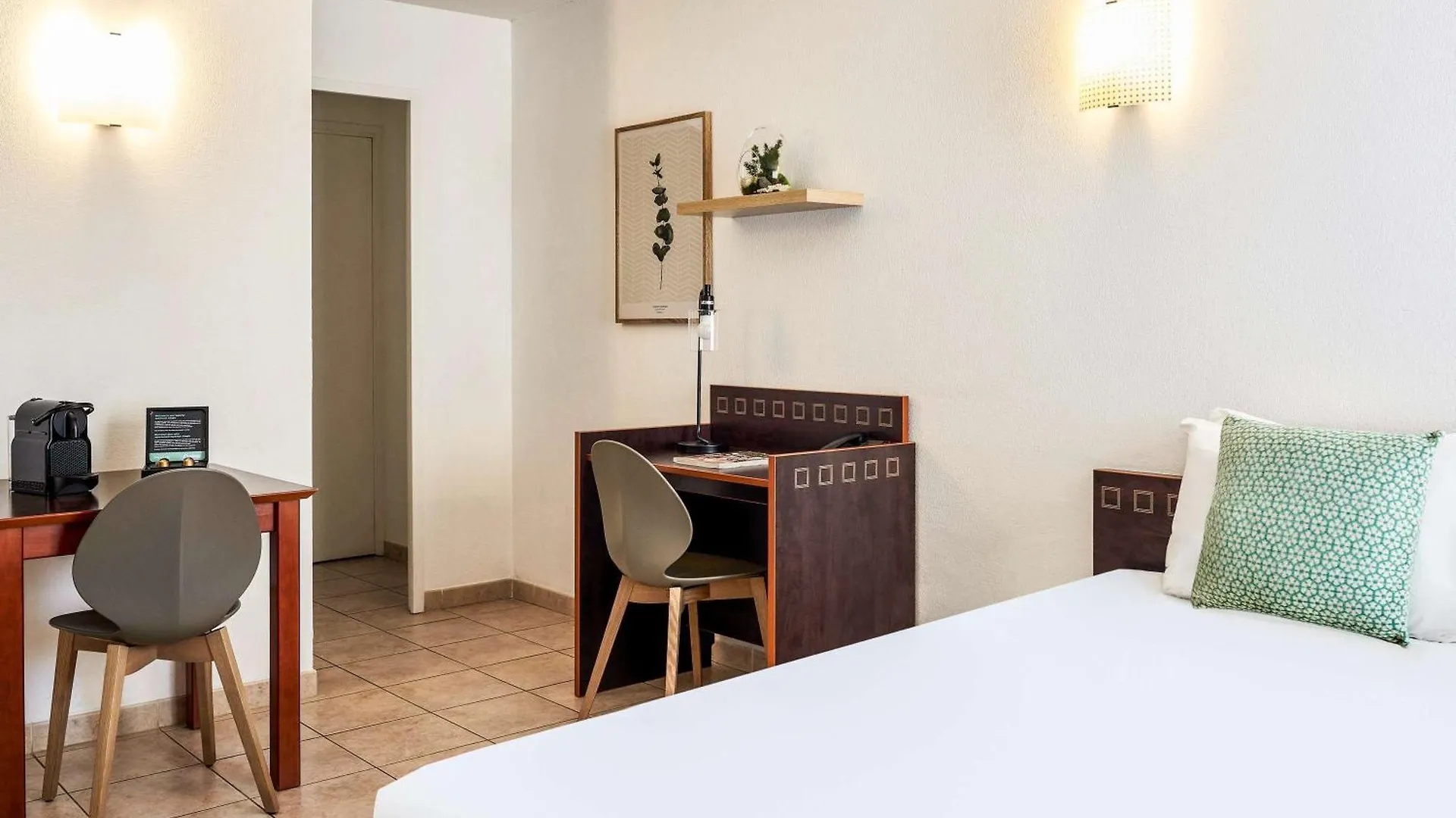 Aparthotel Adagio Access Nice Garibaldi 2*,  France