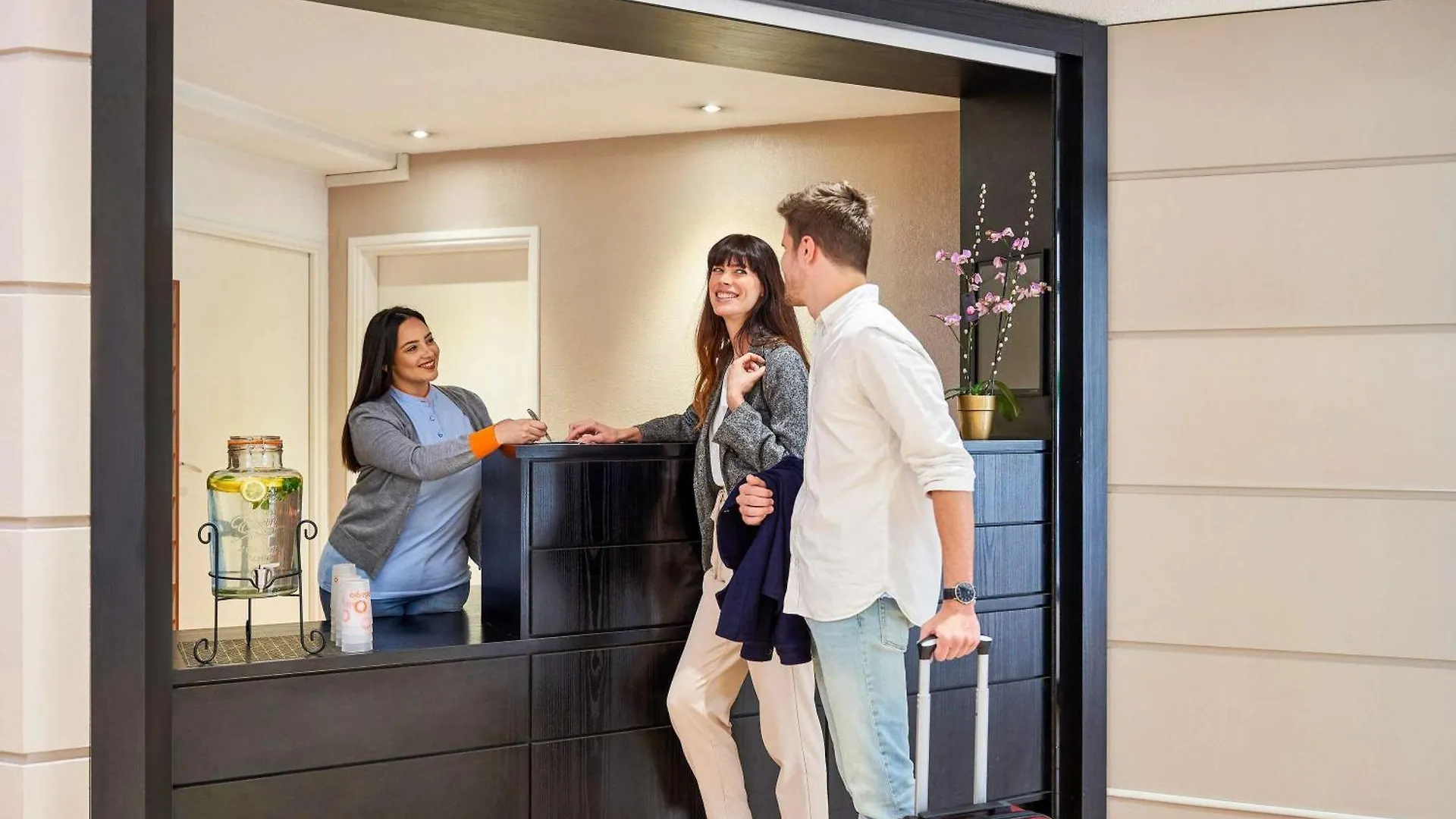 Aparthotel Adagio Access Nice Garibaldi contacts