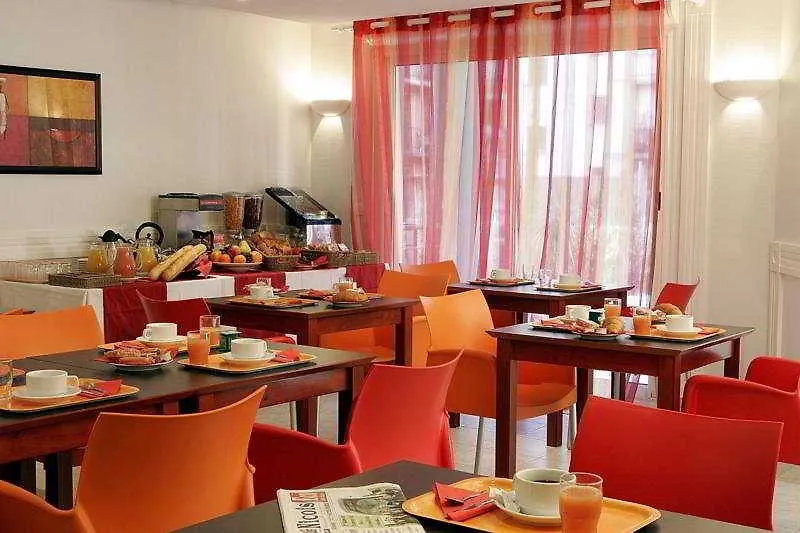 **  Aparthotel Adagio Access Nice Garibaldi Francie