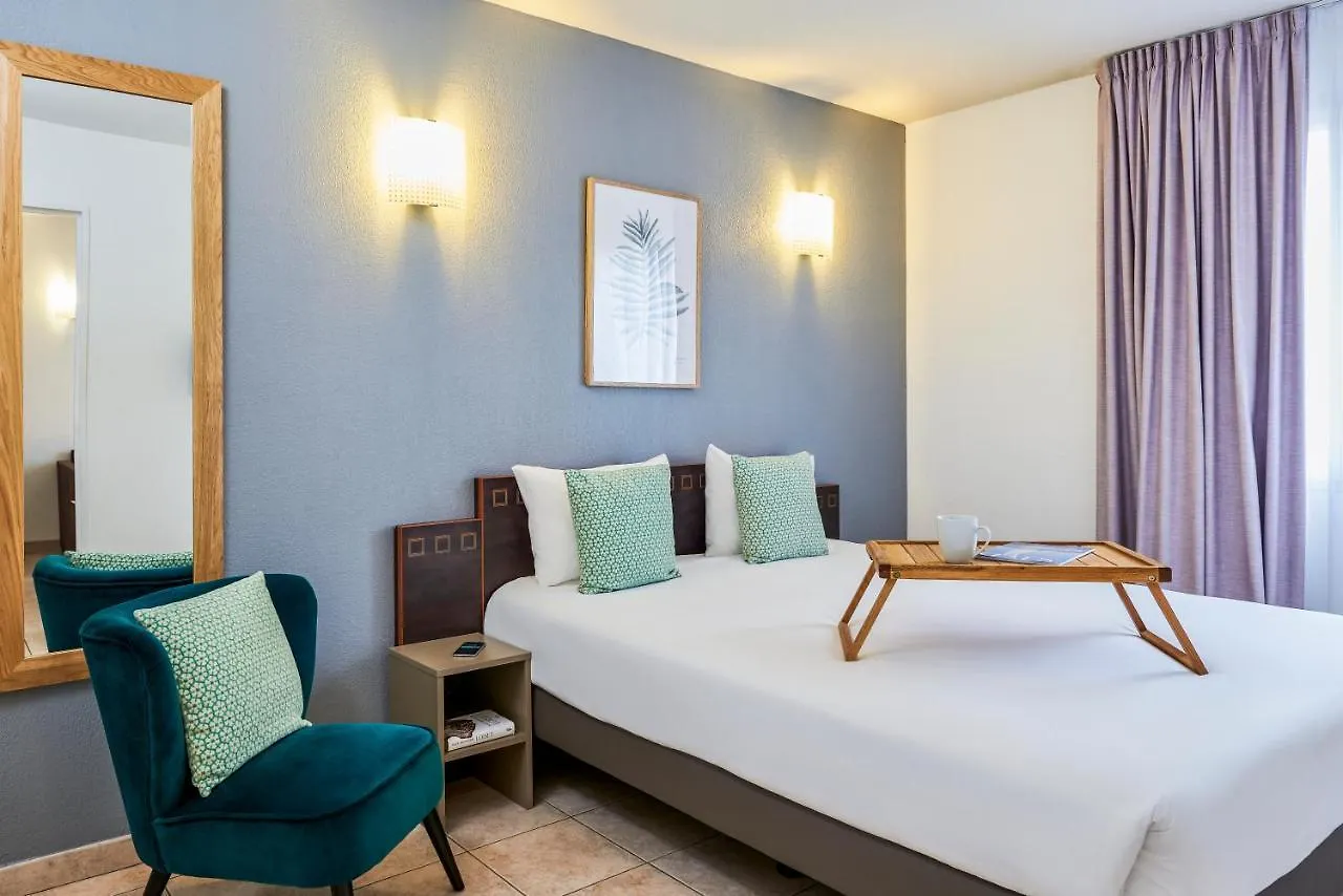 Aparthotel Adagio Access Nice Garibaldi 2*,  France