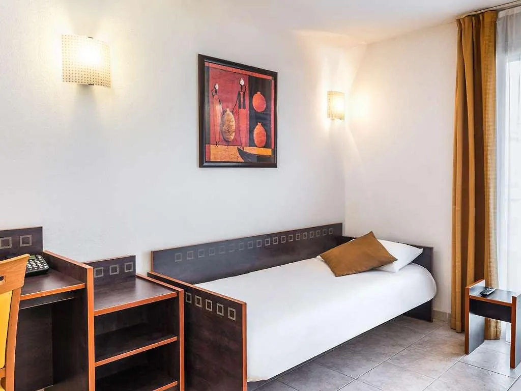 Aparthotel Adagio Access Nice Garibaldi 2*,  France