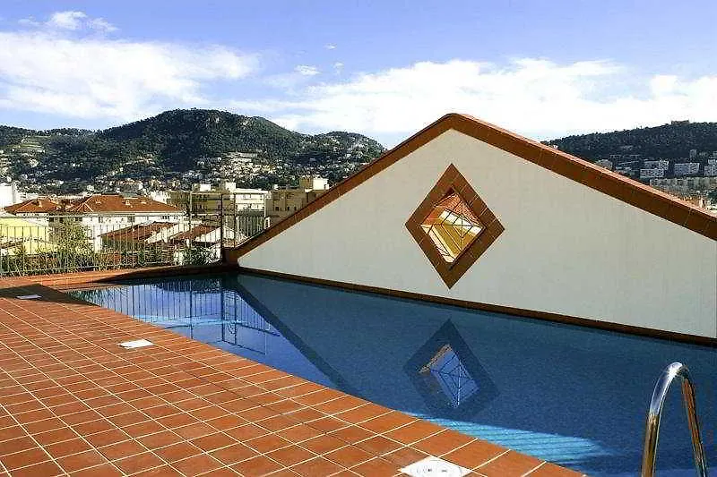 **  Aparthotel Adagio Access Nice Garibaldi Франция